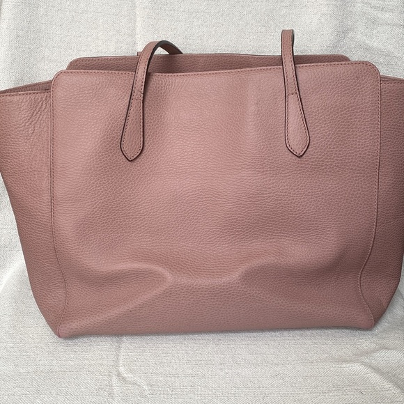 Authentic Gucci swing - Picture 2 of 11